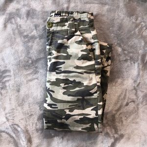 BDG High Waisted Camo Joggers